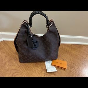 NEW - CARMEL LV shoulder bag